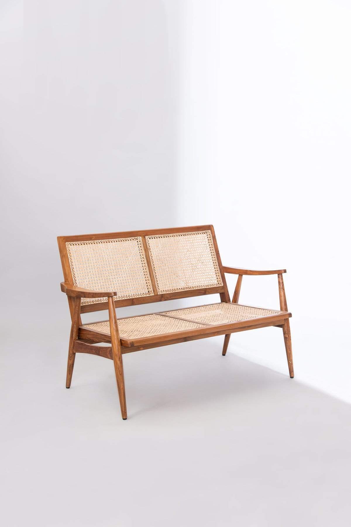 BENCH 13