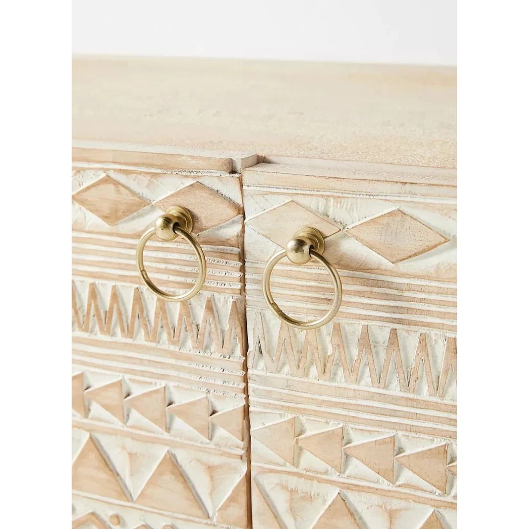 sideboard31