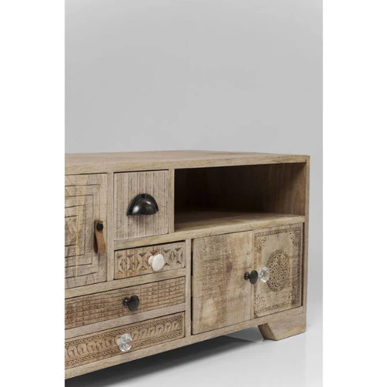 tv unit 8
